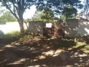 LOTE-PR?XIMO A PRAIA-ARARUAMA - RJ-BANANEIRAS